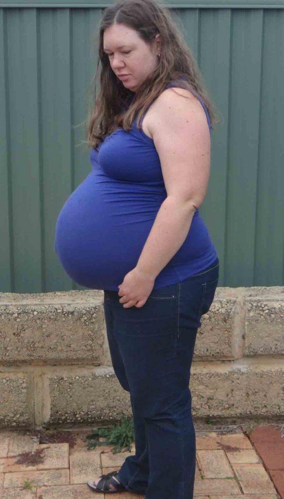 pregnant woman 