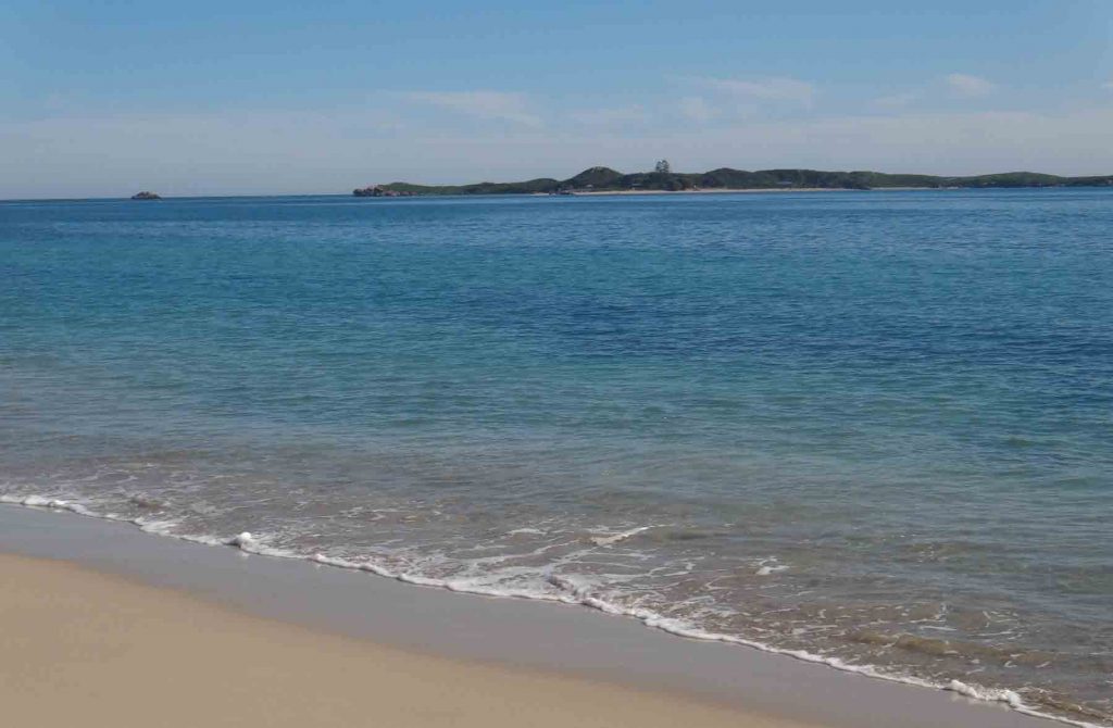  https://www.writteninwaikiki.com/why-i-dont-drive/ Rockingham Beach Western Australia