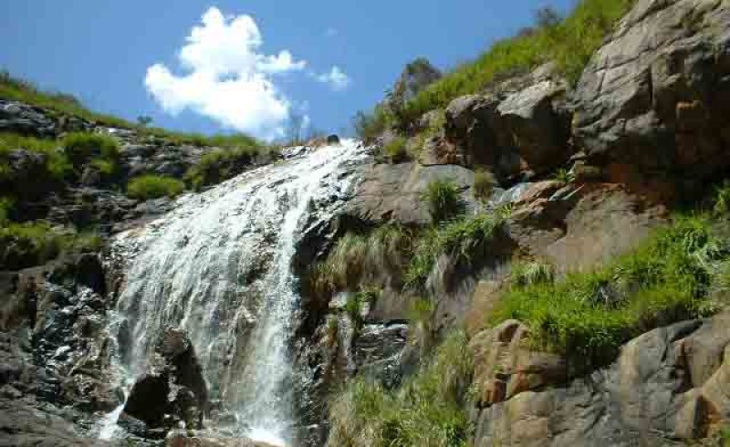 https://www.writteninwaikiki.com/why-life-begins-at-the-end-of-your-comfort-zone/ lesmurdie falls Western Australia